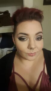 Elizabeth Tritthart Selfit