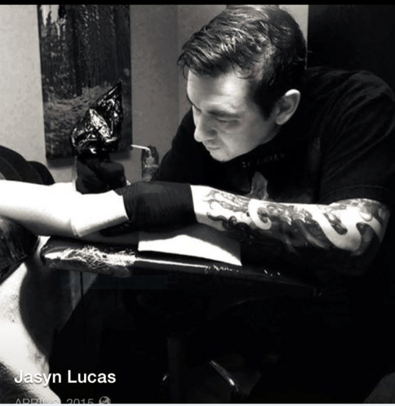 Jasyn initially making a tattoo