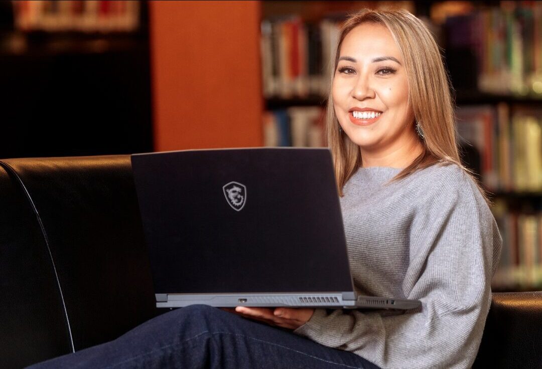 Woman on Computer in digital skills course